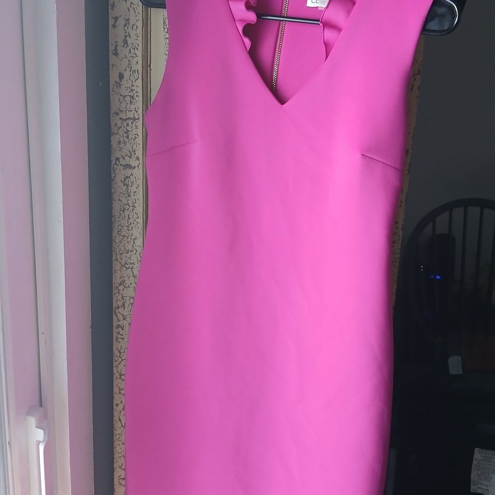 Elegant Pink Sleeveless Dress
